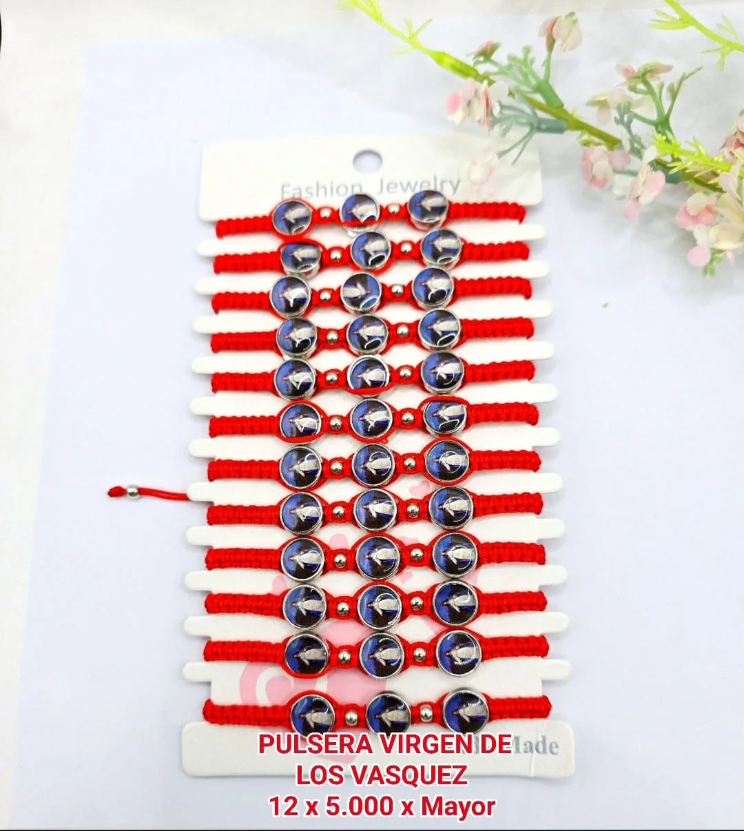 Pack 12 Pulsera Devocional de la Virgen de Lo Vásquez en Tejido Macramé Rojo con Cuentas de Imagen Resinada