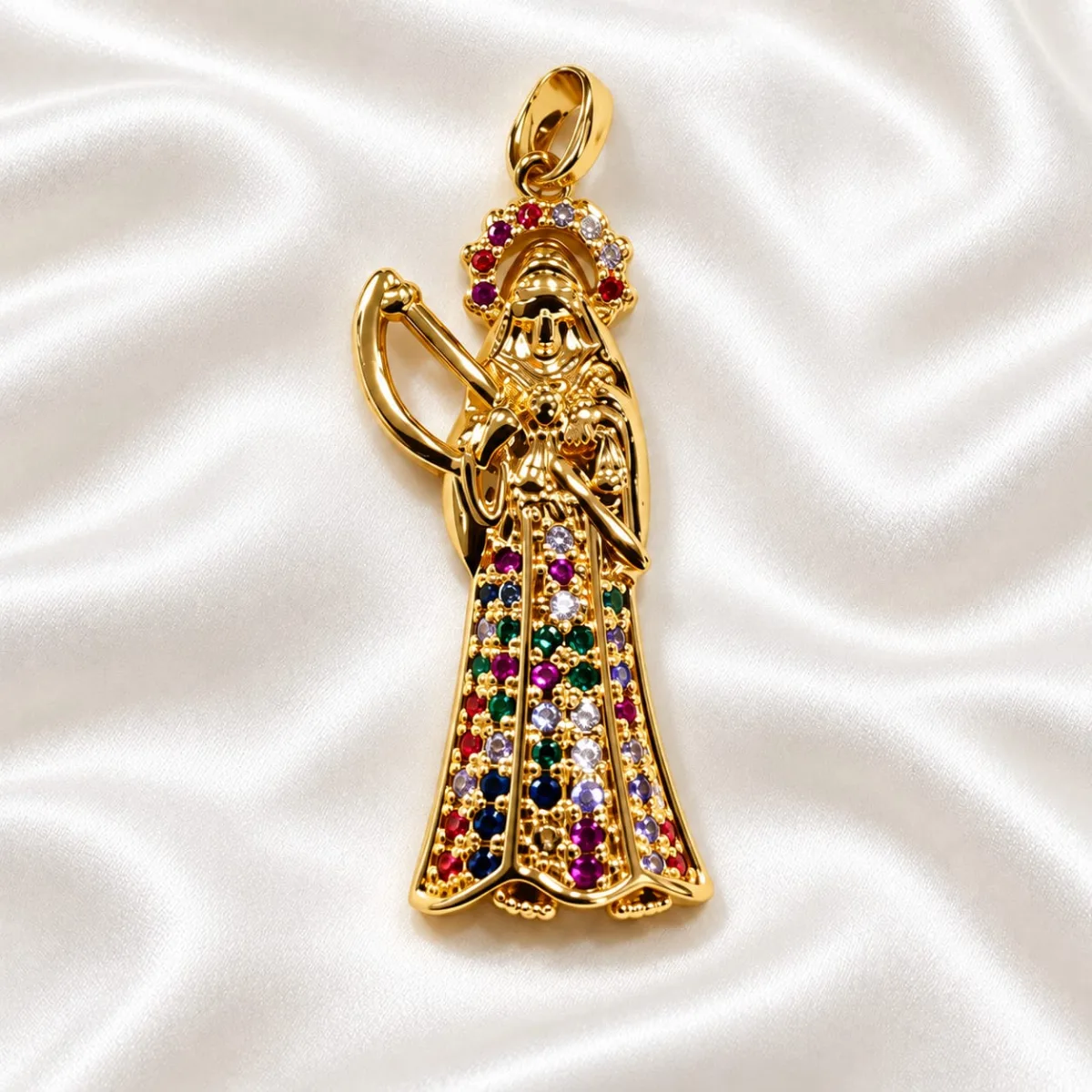 Dije de Acero Santa Muerte Dorada con Cristales de Colores