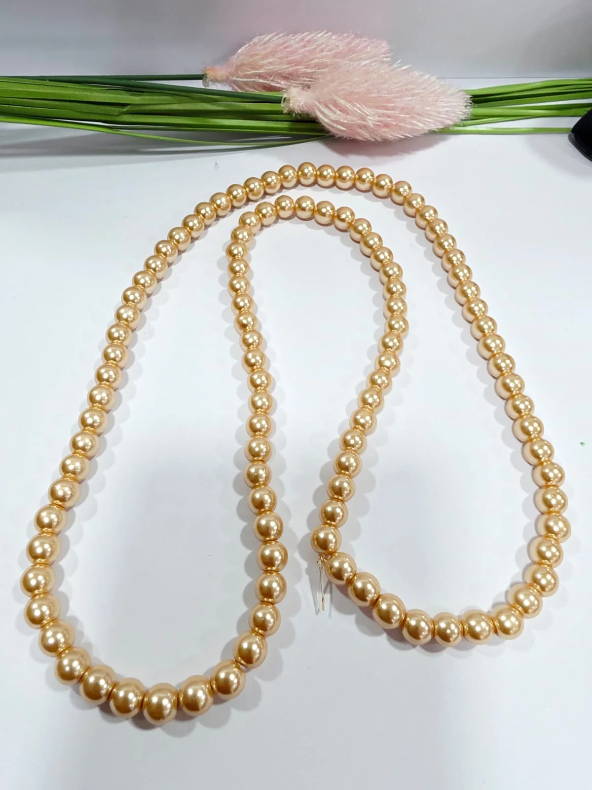 Collar de Perlas de Vidrio Durazno Dorado 8mm