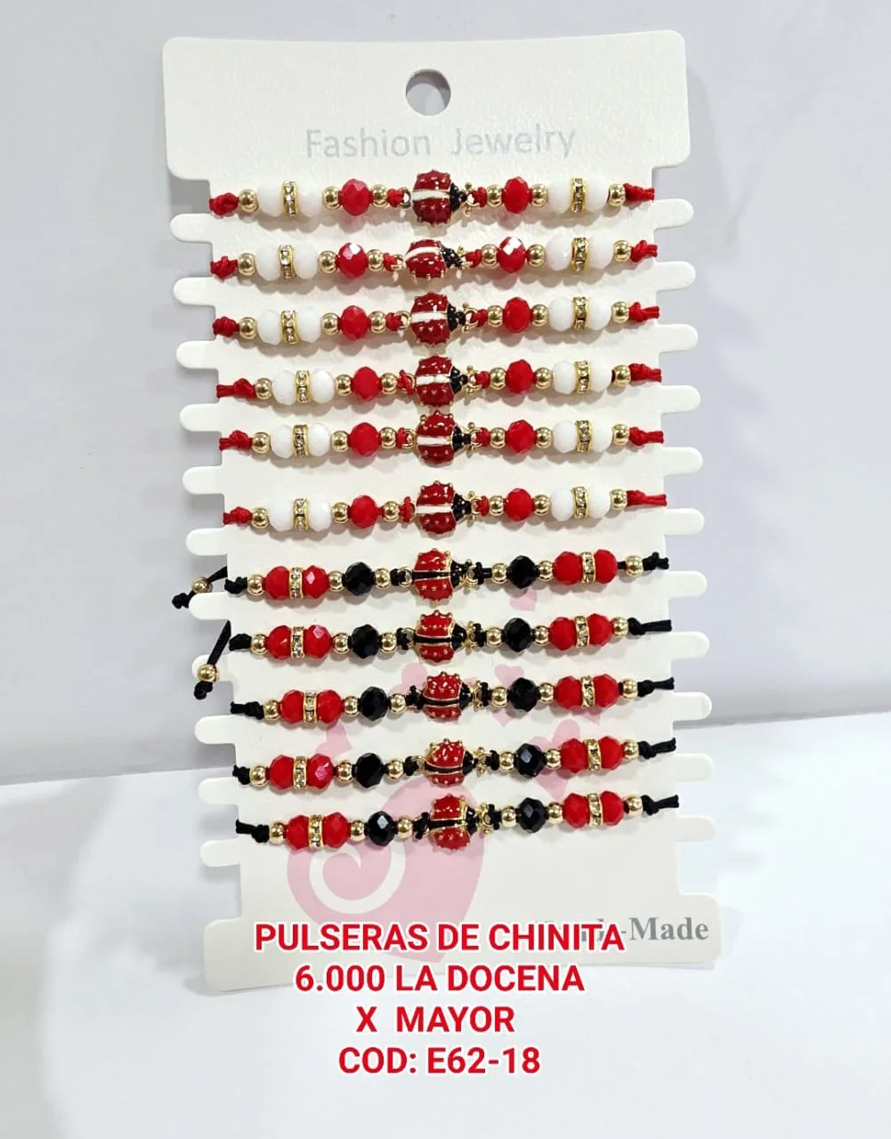 Pack 12 Pulsera de la Suerte de Chinita Esmaltada con Cristales Facetados, Anillos Estrás y Balines Dorados