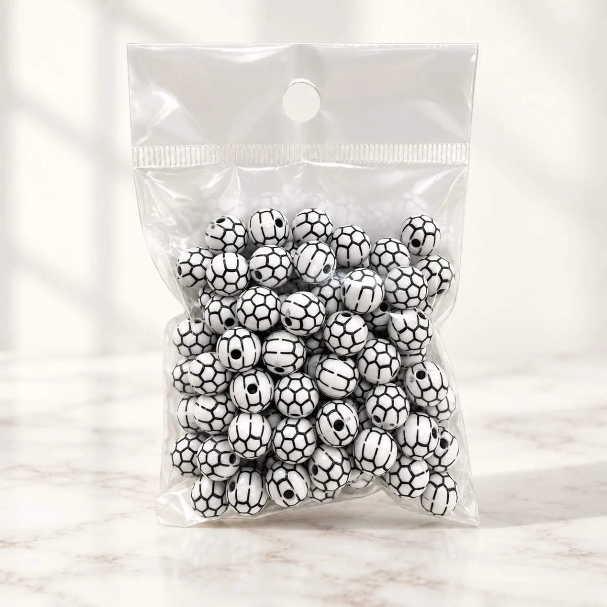 Cuentas Acrílicas con Diseño Balón Gris y Negro 10 mm