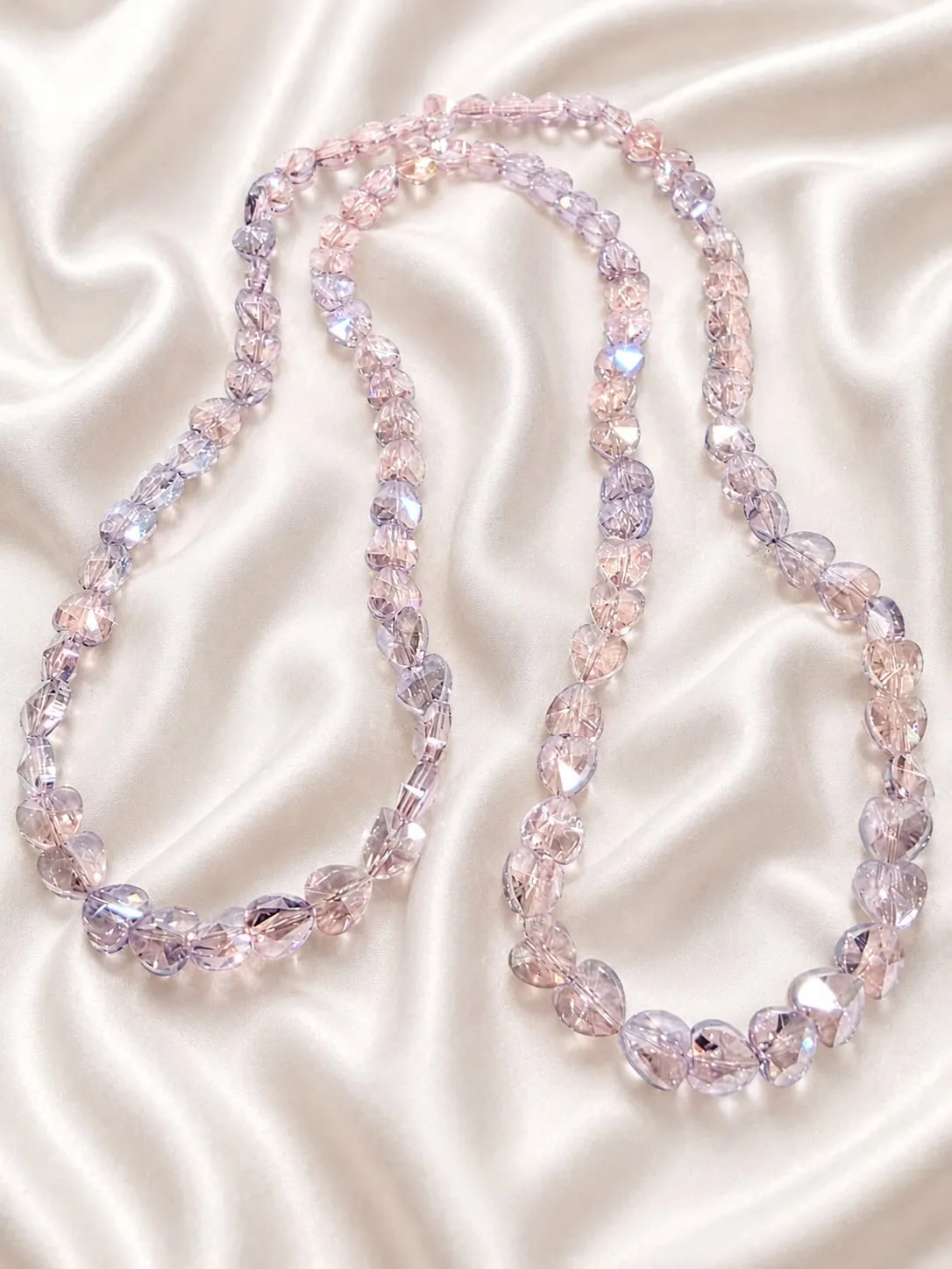 Cuentas de Vidrio Forma de Corazón Lila Pastel