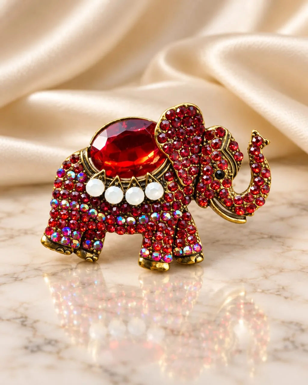 Prendedor de Elefante con Strass Rojo