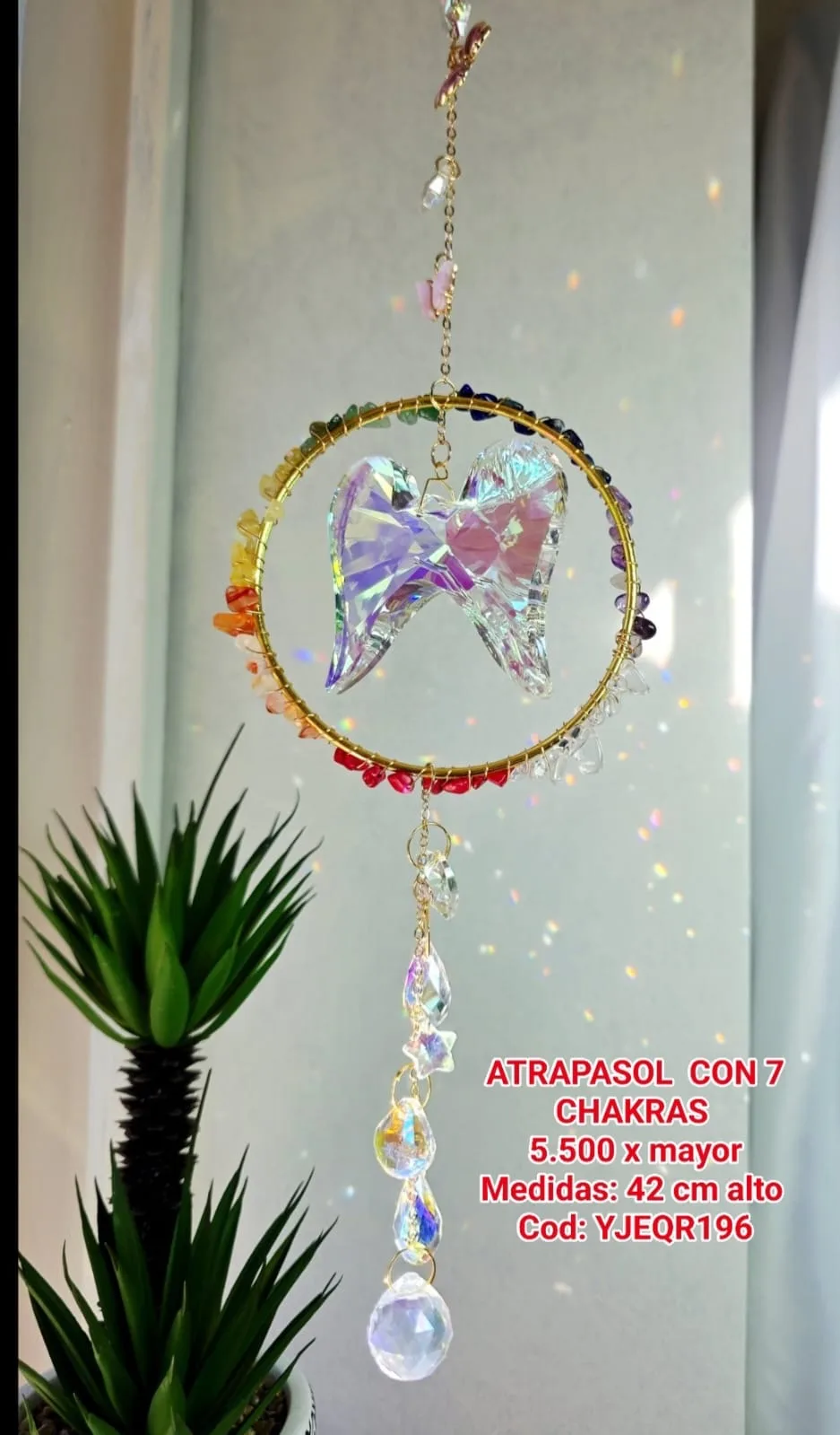Atrapasoles Aro de Piedras Naturales 7 Chakras con Mariposa de Cristal Iridiscente