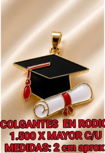 Colgante en Rodio - Birrete de graduacion con diploma blanco y cordon rojo