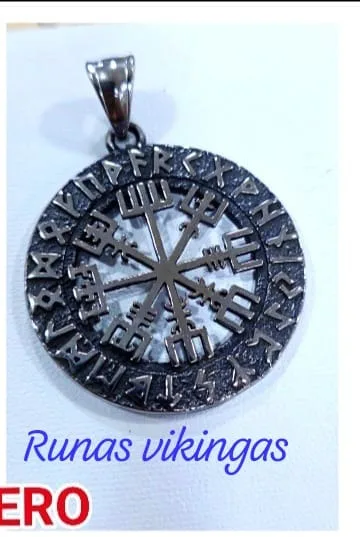 Colgante de Acero - Runas vikingas