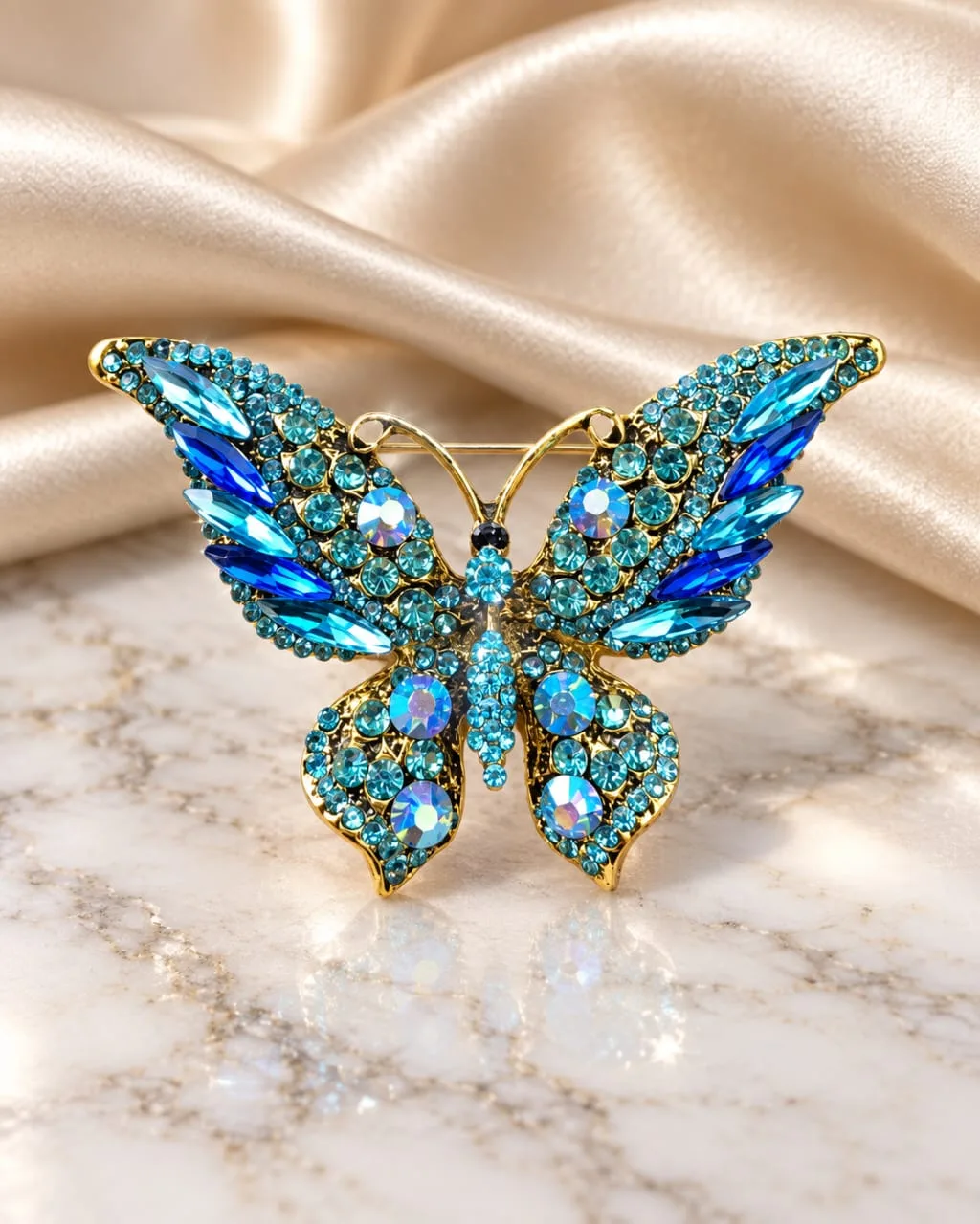 Broche de Mariposa con Pedrería Azul