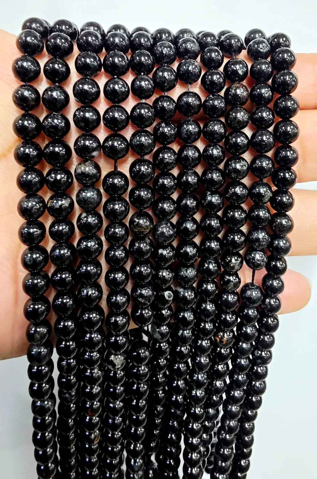 Tira de piedras de Turmalina Negra N°6