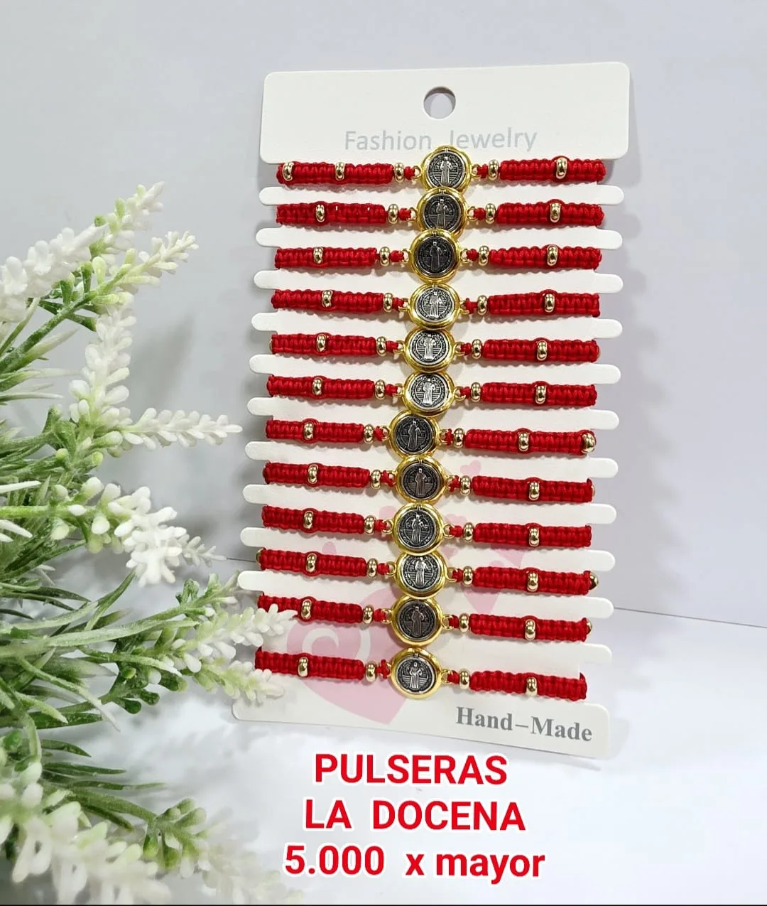 Pack 12 Pulsera Protectora de San Benito Tejida en Macramé de Hilo Rojo con Medalla Bicolor y Balines Dorados