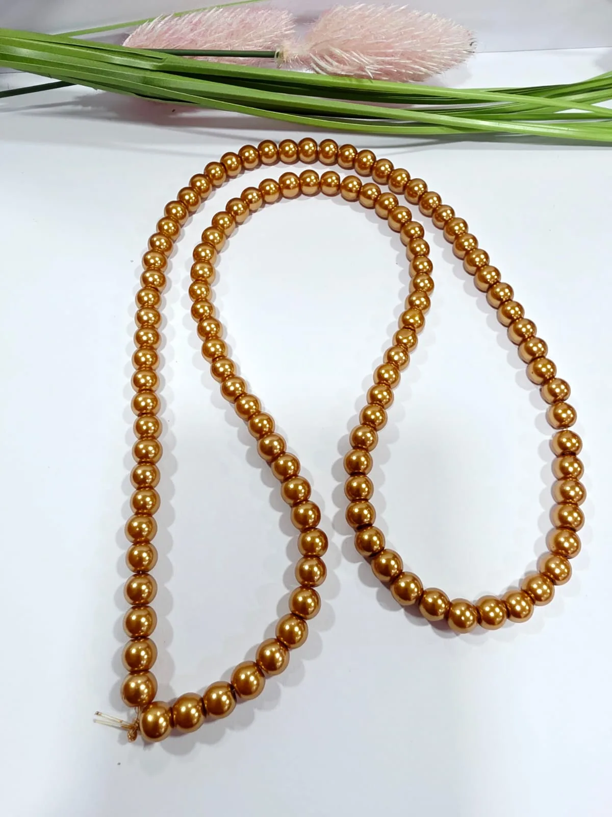Collar de Perlas de Vidrio Dorado 8mm