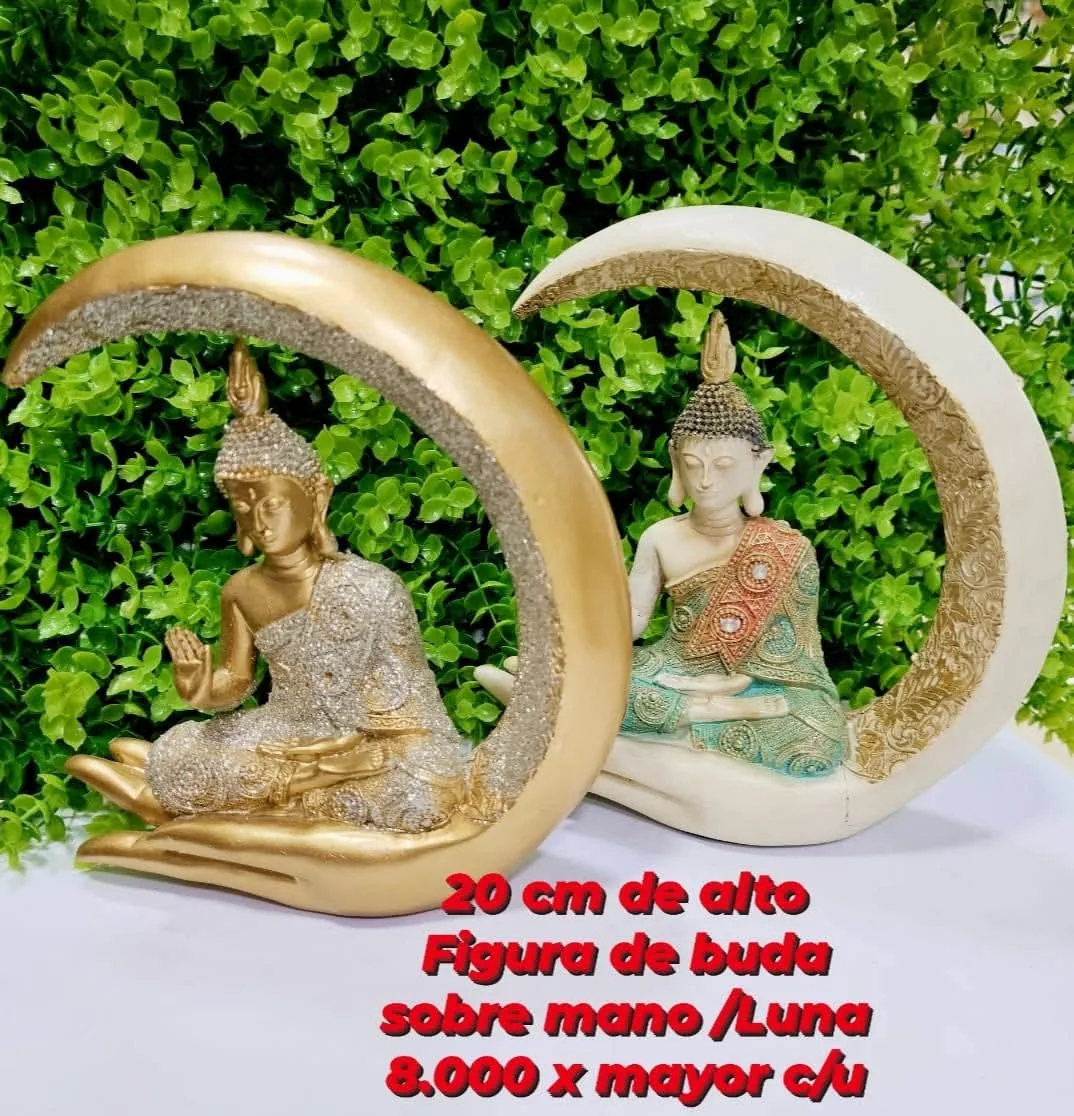 Estatua Buda Sobre Mano Luna