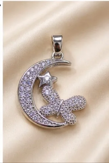 Colgante de Rodio - Luna con estrella y mariposa
