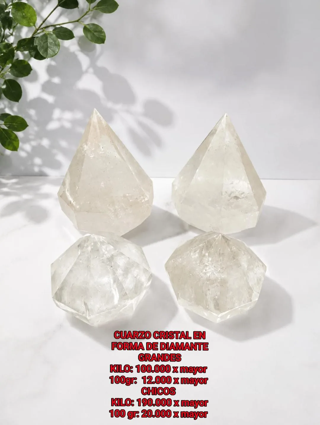 Cuarzo Cristal en Forma de Diamante (Grandes)